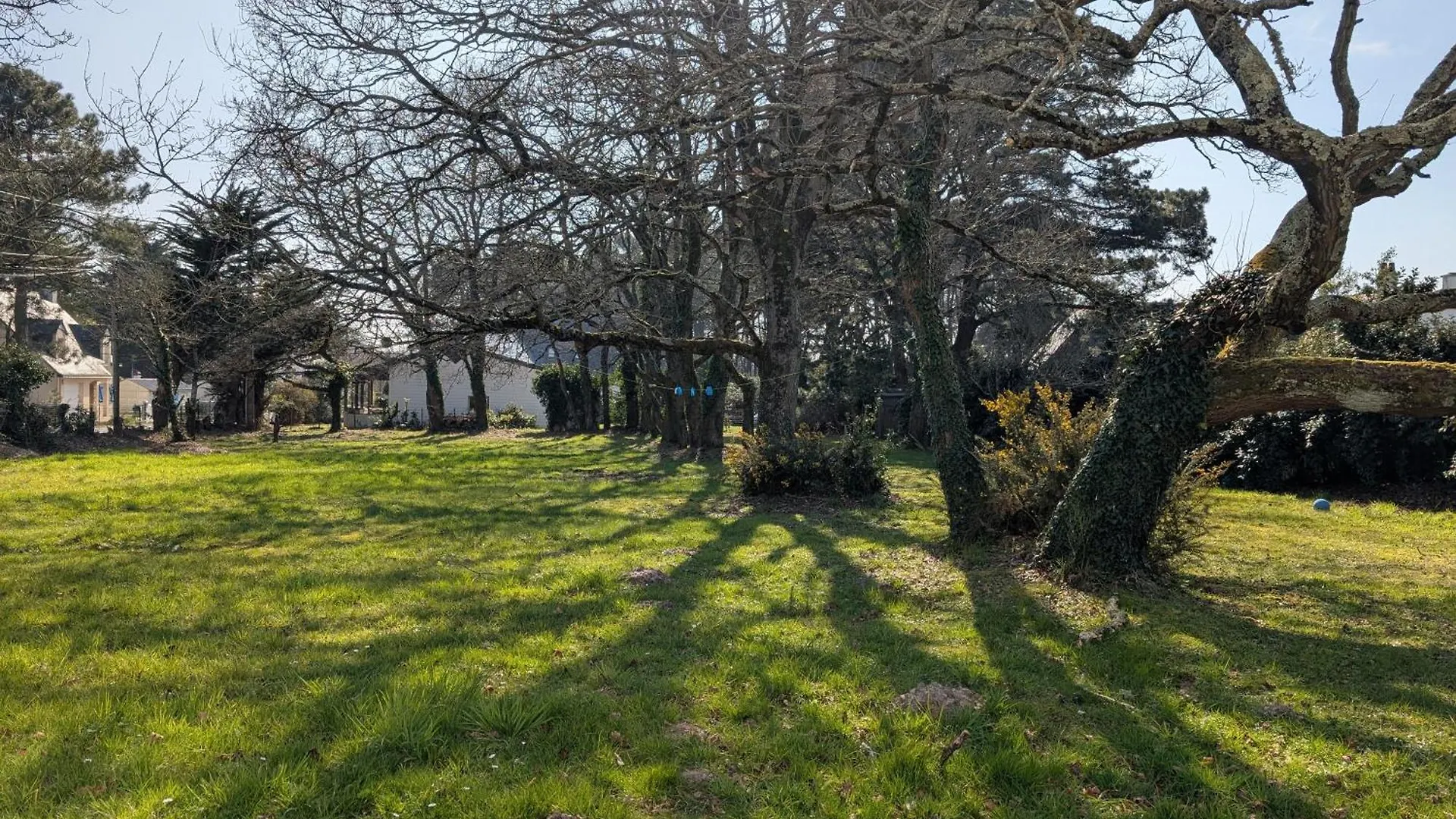 Maison Familiale , Mine D'Or A Pied Pénestin